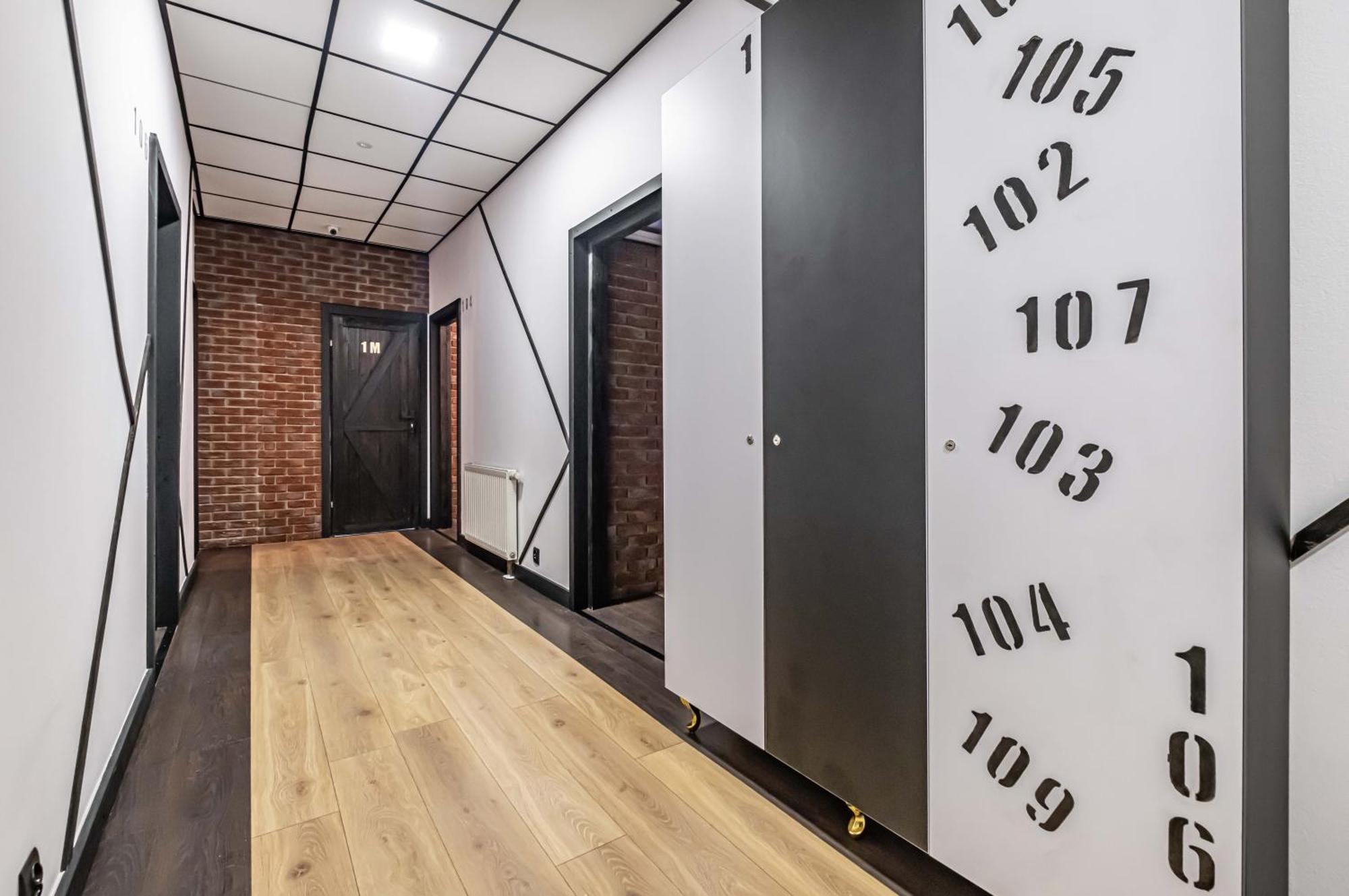 Vola Hostel Warszawa Exteriör bild